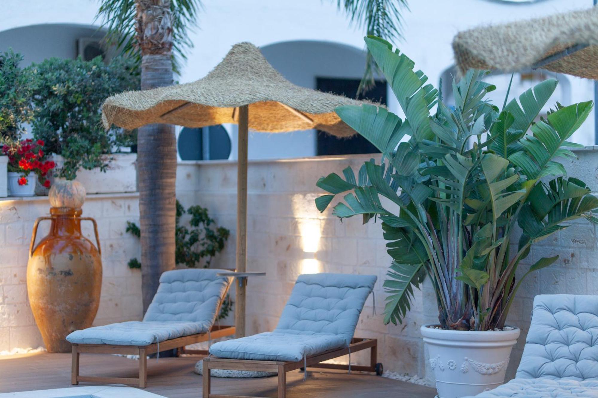 Dimora Nesea Bed & Breakfast Cozze Exterior photo