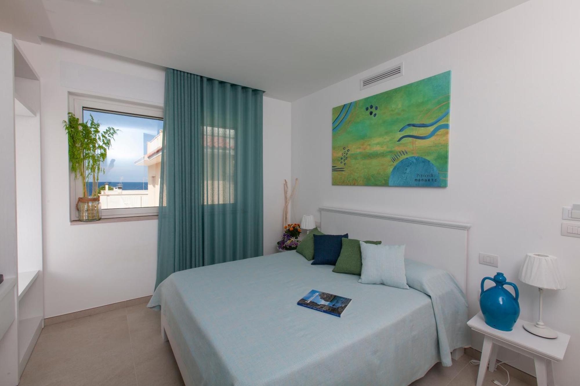 Dimora Nesea Bed & Breakfast Cozze Exterior photo